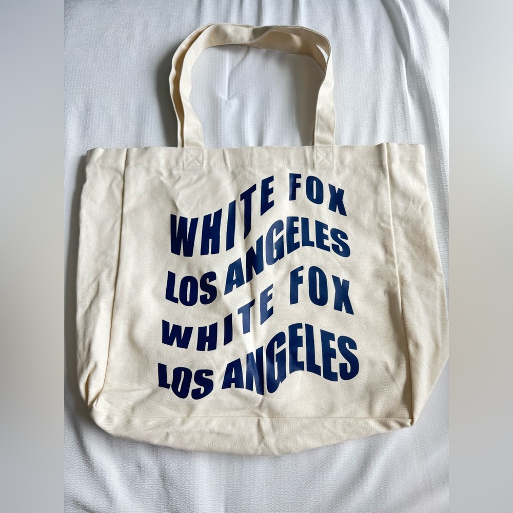 WHITE FOX Tote Bag